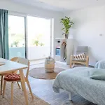 Coworking And Coliving サグレス