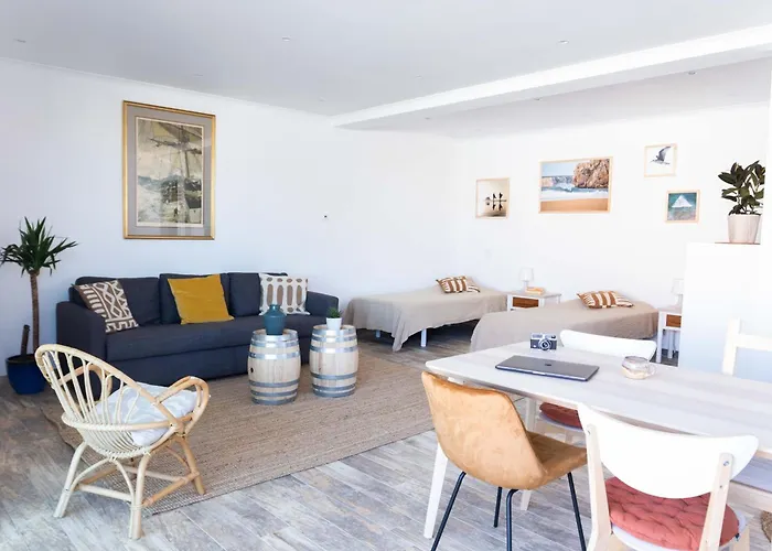 Coworking And Coliving Sagres