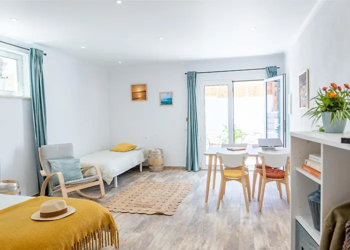 Gasthuis Coworking And Coliving Sagres